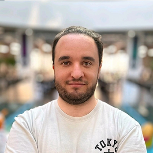 Adrien, expert domotique et sécurité — zone Toulouse & Haute-Garonne